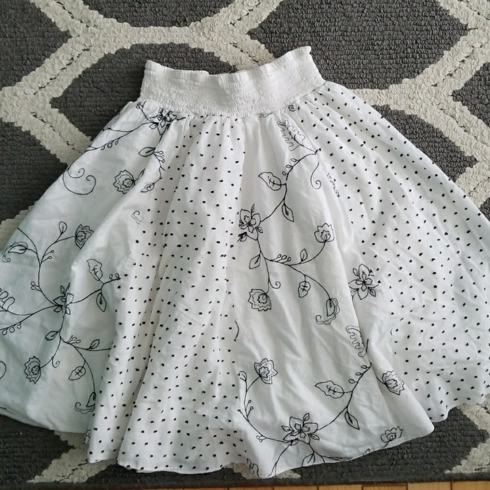 Dot and floral print A-line skirt